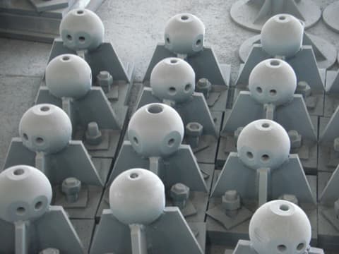  螺栓球節點鋼網架安裝施工關鍵技術
